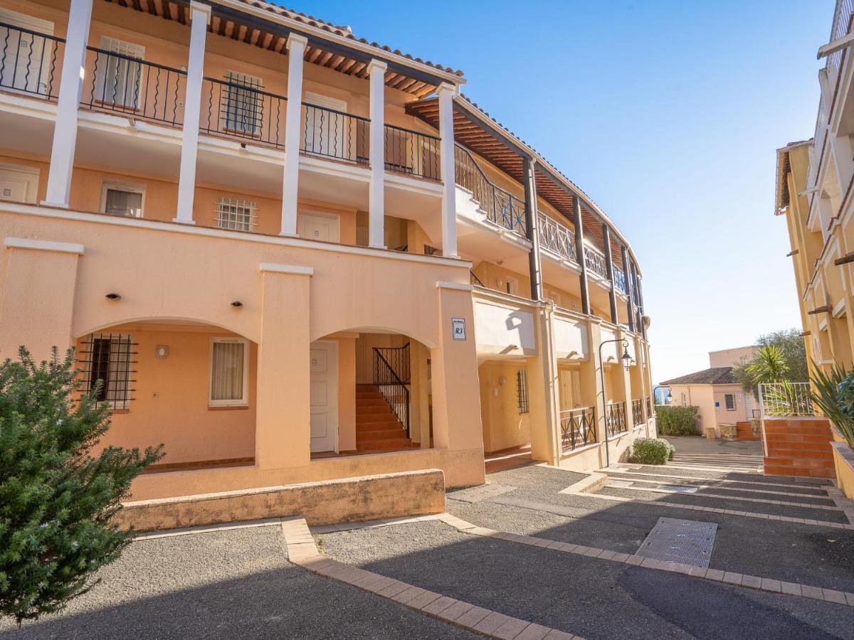 Apartment Village Cap Esterel - Le Village-68 By Interhome Saint-Raphael  Bagian luar foto