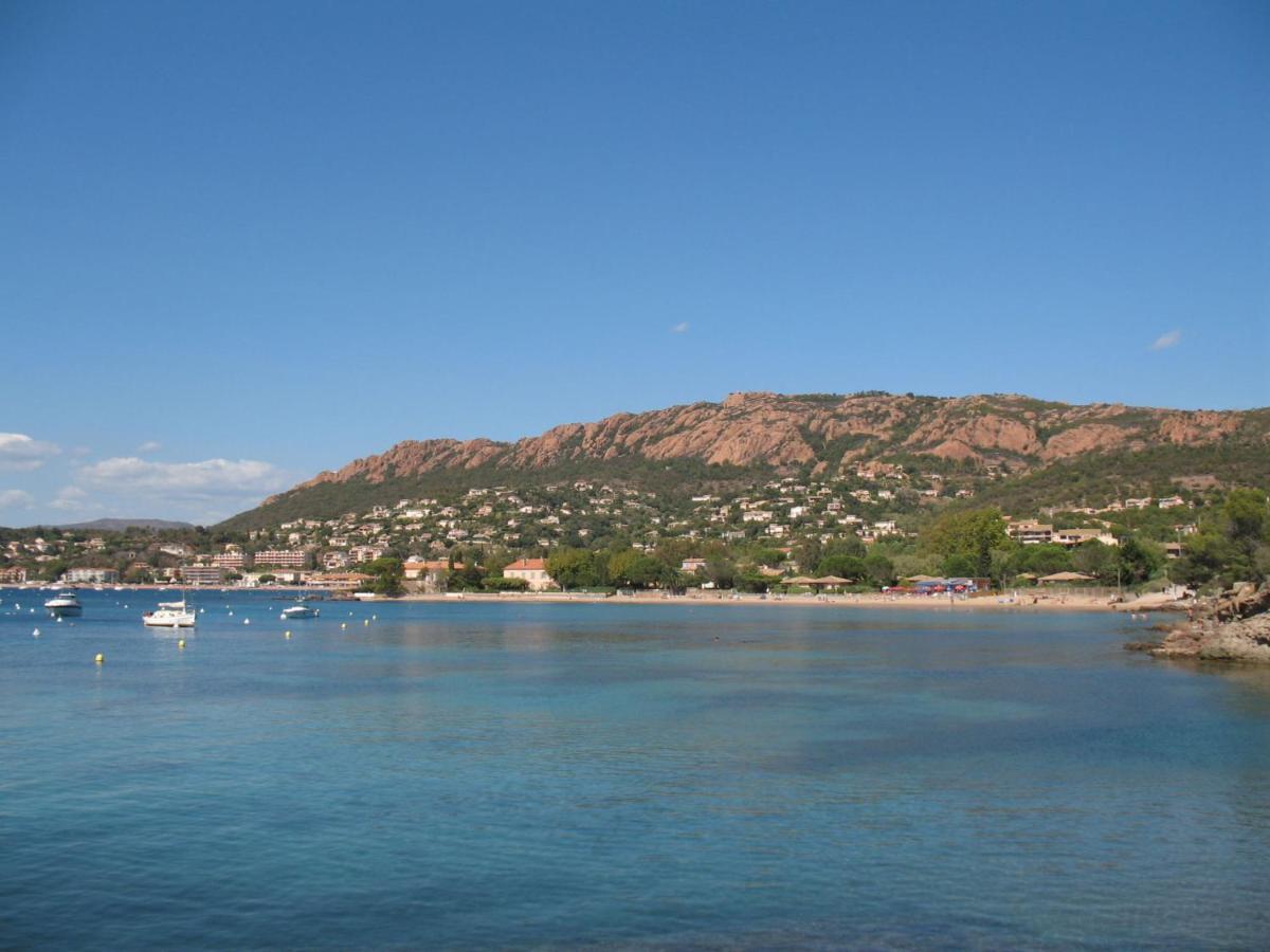 Apartment Village Cap Esterel - Le Village-68 By Interhome Saint-Raphael  Bagian luar foto